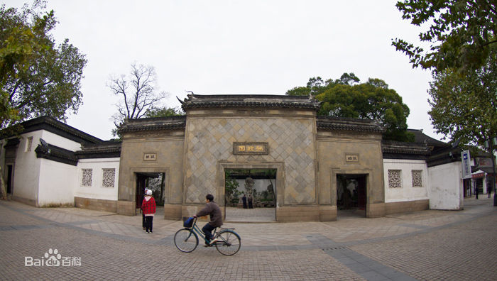 &#19975;&#35937;&#22478;&#20307;&#32946;&#45;&#19975;&#35937;&#22478;&#65288;&#20013;&#22269;&#65289;&#20844;&#21496;