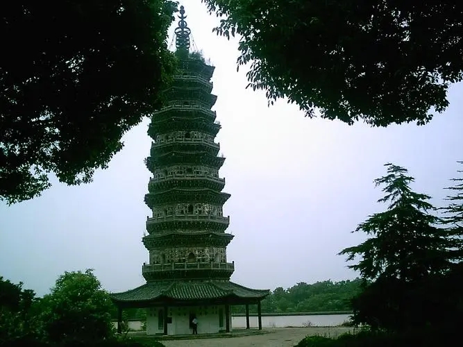 &#19975;&#35937;&#22478;&#20307;&#32946;&#45;&#19975;&#35937;&#22478;&#65288;&#20013;&#22269;&#65289;&#20844;&#21496;