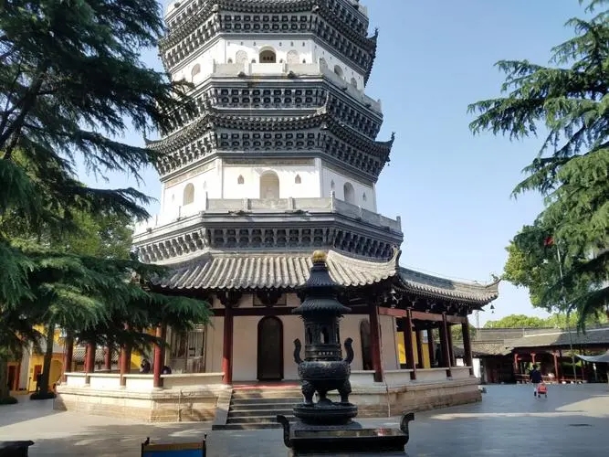 &#19975;&#35937;&#22478;&#20307;&#32946;&#45;&#19975;&#35937;&#22478;&#65288;&#20013;&#22269;&#65289;&#20844;&#21496;