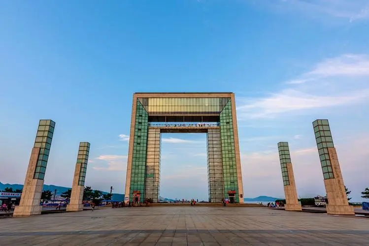 &#19975;&#35937;&#22478;&#20307;&#32946;&#45;&#19975;&#35937;&#22478;&#65288;&#20013;&#22269;&#65289;&#20844;&#21496;