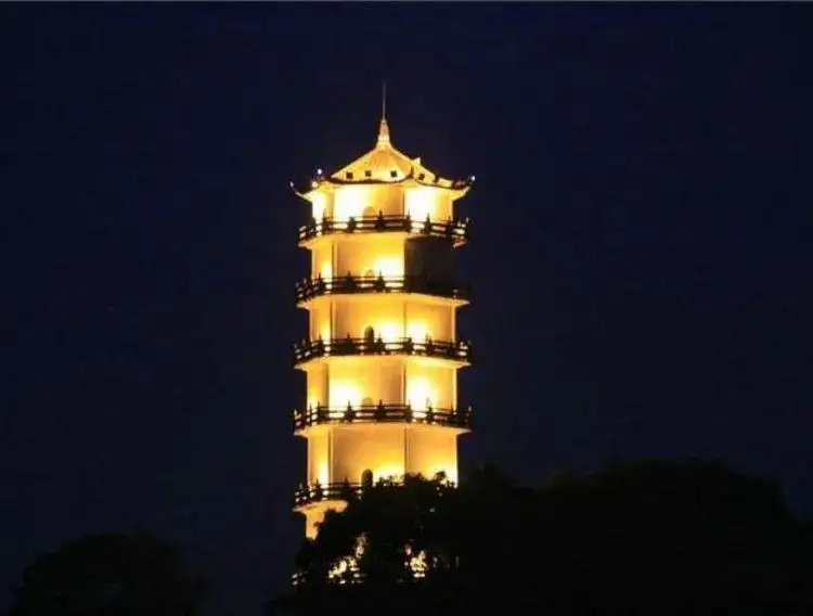 &#19975;&#35937;&#22478;&#20307;&#32946;&#45;&#19975;&#35937;&#22478;&#65288;&#20013;&#22269;&#65289;&#20844;&#21496;