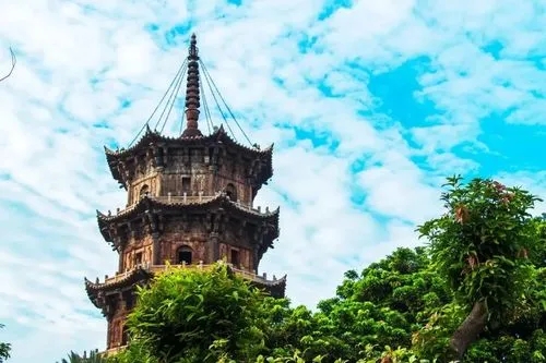 &#19975;&#35937;&#22478;&#20307;&#32946;&#45;&#19975;&#35937;&#22478;&#65288;&#20013;&#22269;&#65289;&#20844;&#21496;
