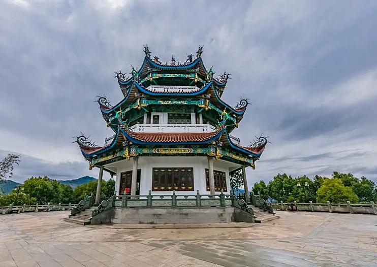 &#19975;&#35937;&#22478;&#20307;&#32946;&#45;&#19975;&#35937;&#22478;&#65288;&#20013;&#22269;&#65289;&#20844;&#21496;