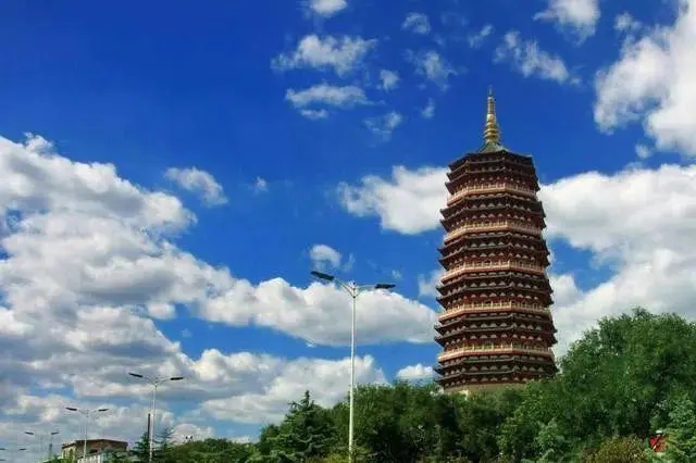 &#19975;&#35937;&#22478;&#20307;&#32946;&#45;&#19975;&#35937;&#22478;&#65288;&#20013;&#22269;&#65289;&#20844;&#21496;