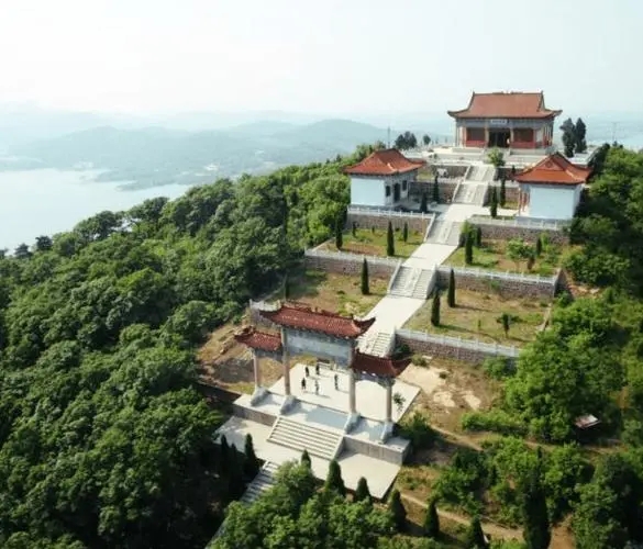 &#19975;&#35937;&#22478;&#20307;&#32946;&#45;&#19975;&#35937;&#22478;&#65288;&#20013;&#22269;&#65289;&#20844;&#21496;