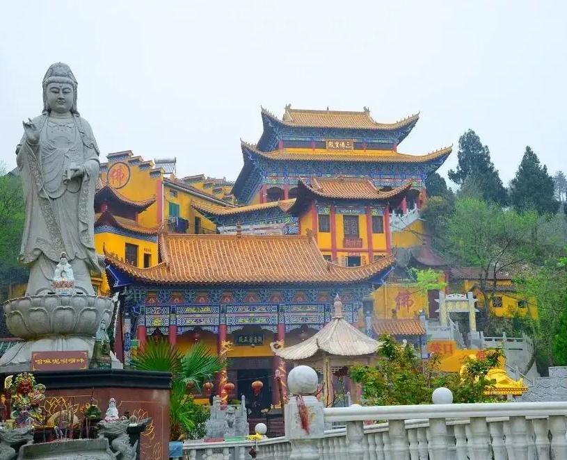 &#19975;&#35937;&#22478;&#20307;&#32946;&#45;&#19975;&#35937;&#22478;&#65288;&#20013;&#22269;&#65289;&#20844;&#21496;