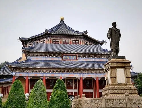 &#19975;&#35937;&#22478;&#20307;&#32946;&#45;&#19975;&#35937;&#22478;&#65288;&#20013;&#22269;&#65289;&#20844;&#21496;