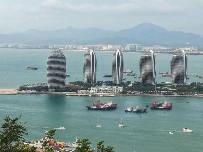 &#19975;&#35937;&#22478;&#20307;&#32946;&#45;&#19975;&#35937;&#22478;&#65288;&#20013;&#22269;&#65289;&#20844;&#21496;