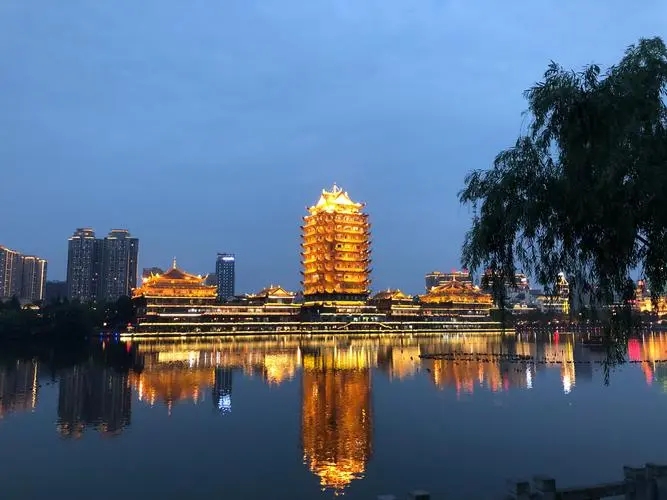 &#19975;&#35937;&#22478;&#20307;&#32946;&#45;&#19975;&#35937;&#22478;&#65288;&#20013;&#22269;&#65289;&#20844;&#21496;