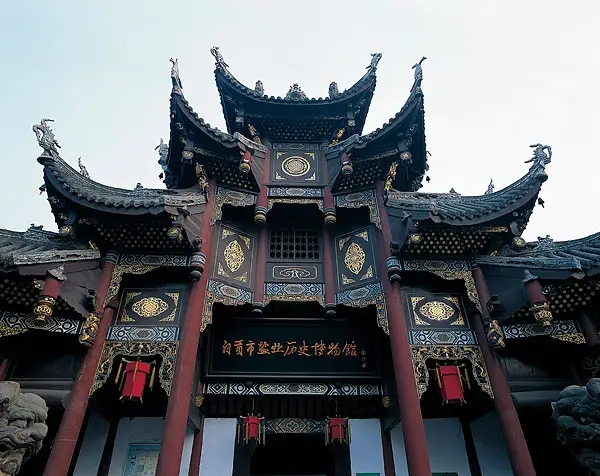 &#19975;&#35937;&#22478;&#20307;&#32946;&#45;&#19975;&#35937;&#22478;&#65288;&#20013;&#22269;&#65289;&#20844;&#21496;