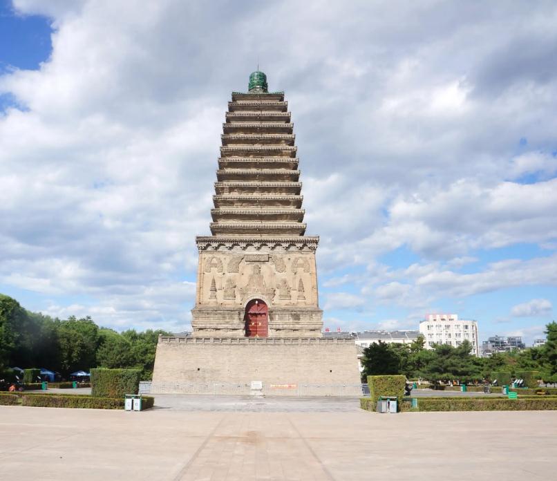 &#19975;&#35937;&#22478;&#20307;&#32946;&#45;&#19975;&#35937;&#22478;&#65288;&#20013;&#22269;&#65289;&#20844;&#21496;
